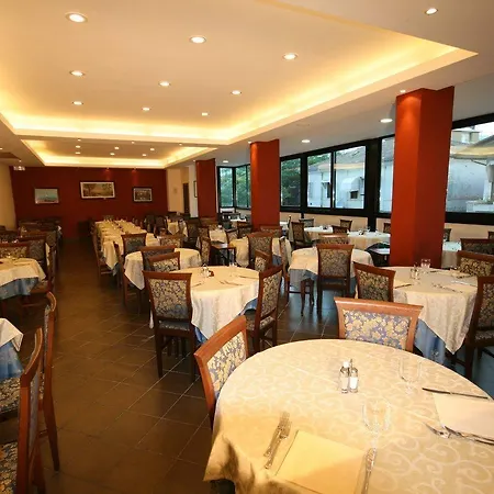 Hotel Milton 3*