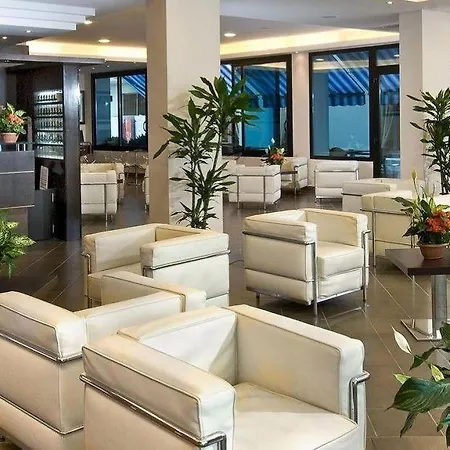 ホテル Milton カットーリカ