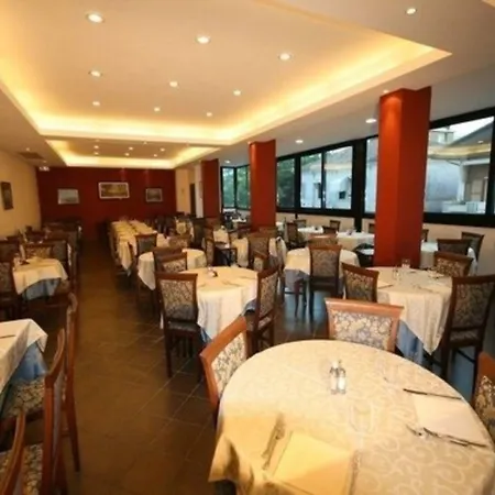 Milton 3* カットーリカ