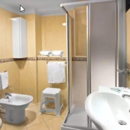 Milton カットーリカ